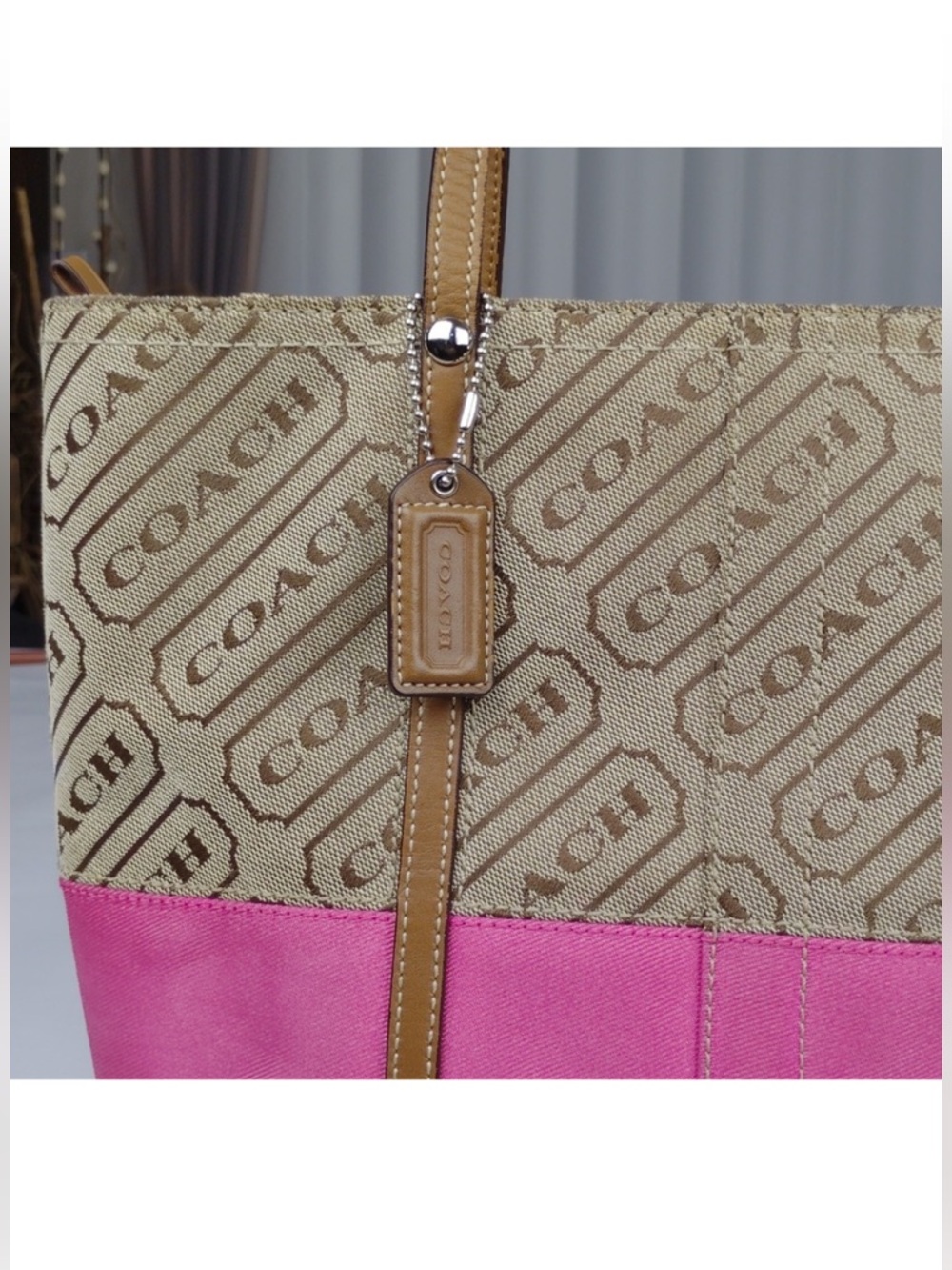 Coach Signature Logo Canvas Tote
Handbag. - Picture 6 of 16